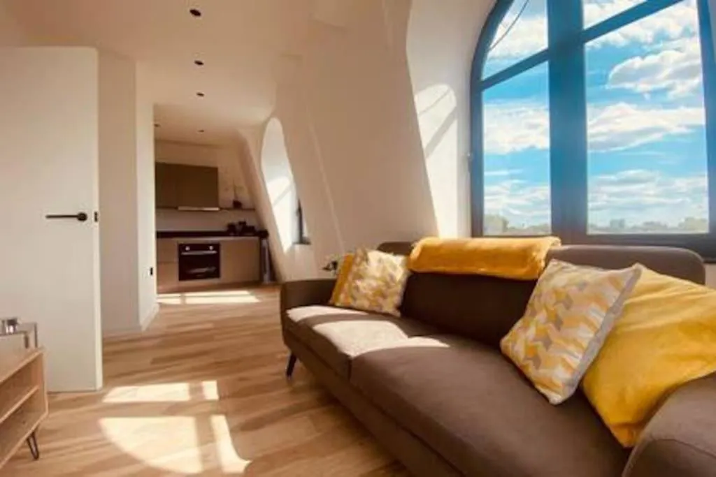 New 1 Bed City Flat With Terrace London Apartment